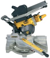 D27112 DeWALT Pokosová a stolová kotoučová pila 305mm 1600W 