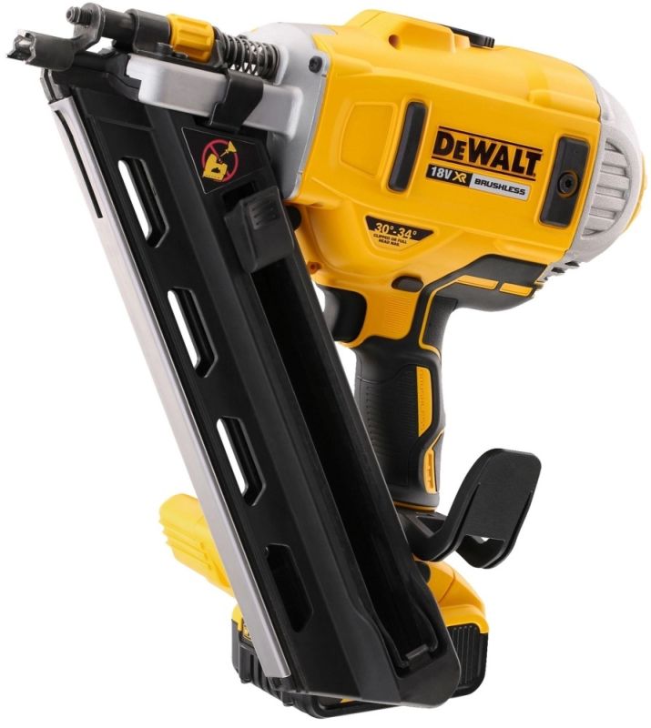 DEWALT Aku hřebíkovačka DCN692P2K